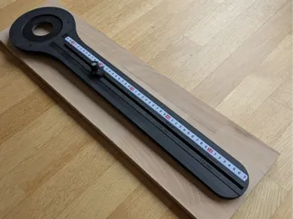 Router compass
