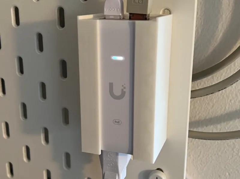 Ikea Skadis Ubiquiti Unifi Poe Injector