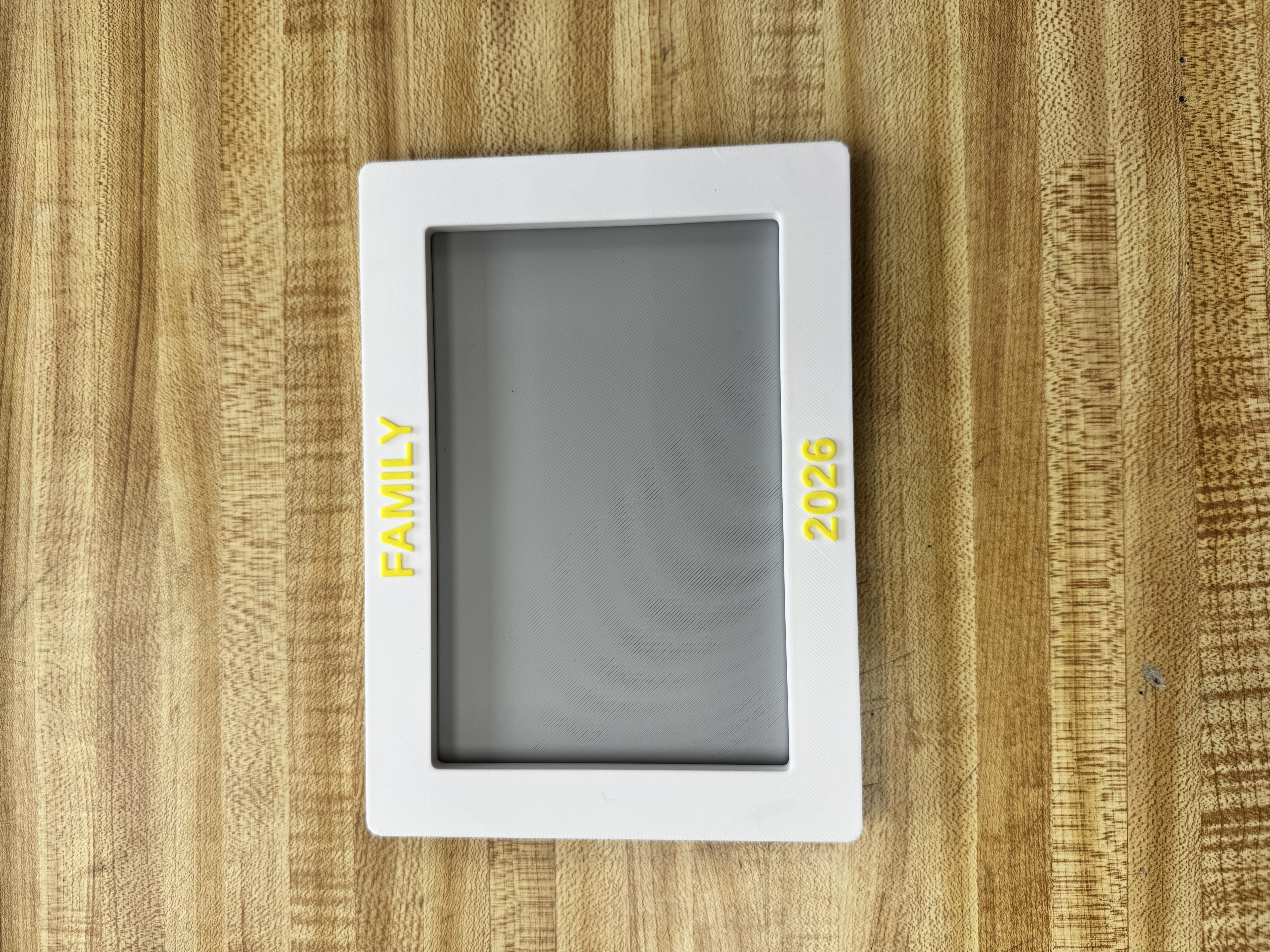 Miniatura 2 do modelo 3D Parametric Picture Frame Generator