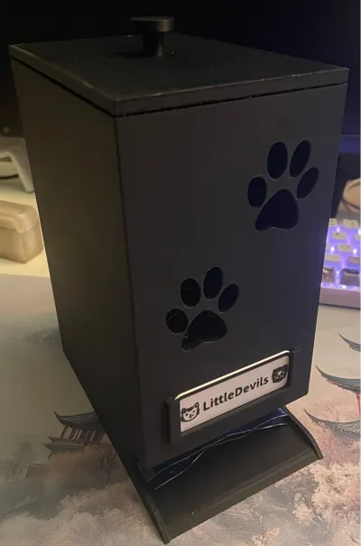 Pet Food Dispenser