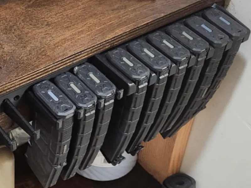 Better pmag Holder