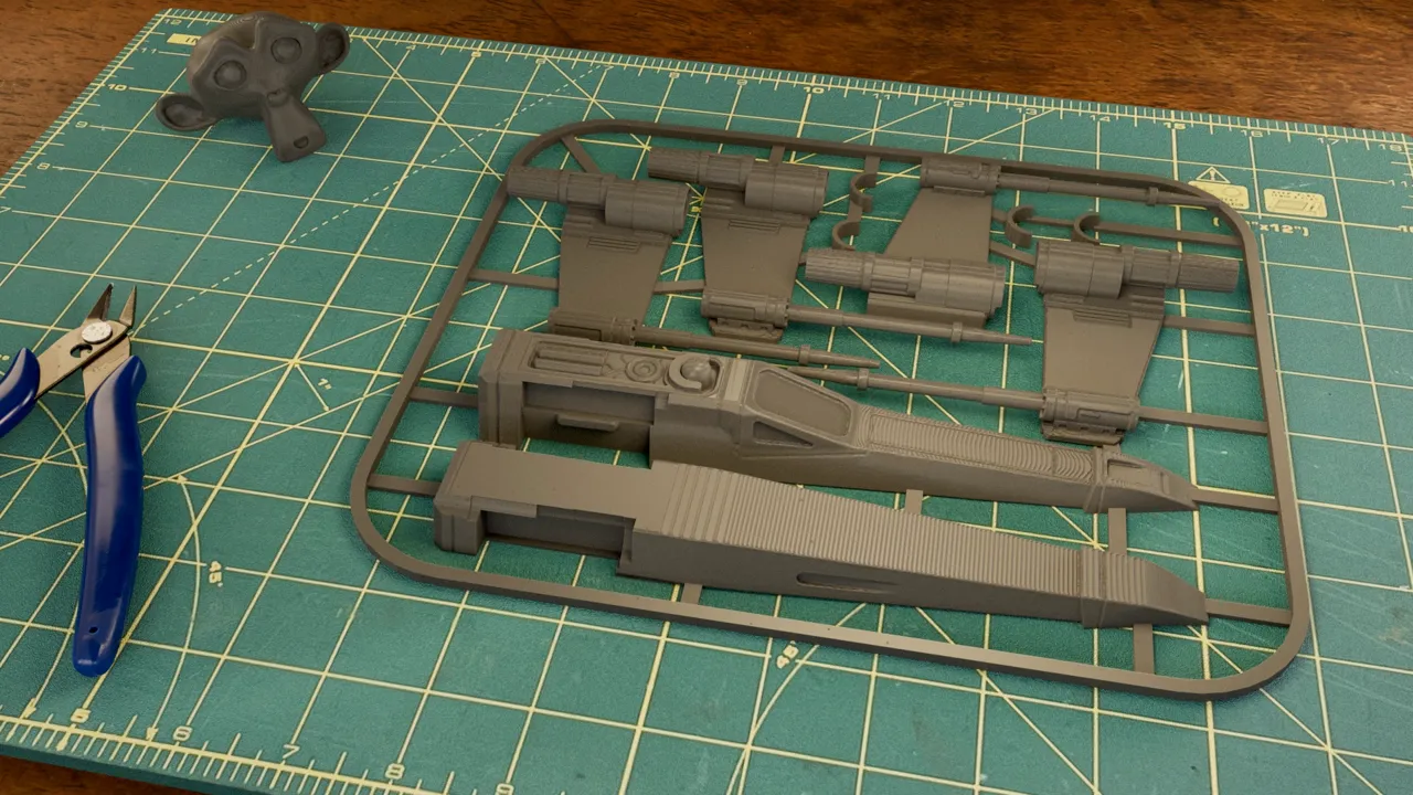 X wing kit card view 2