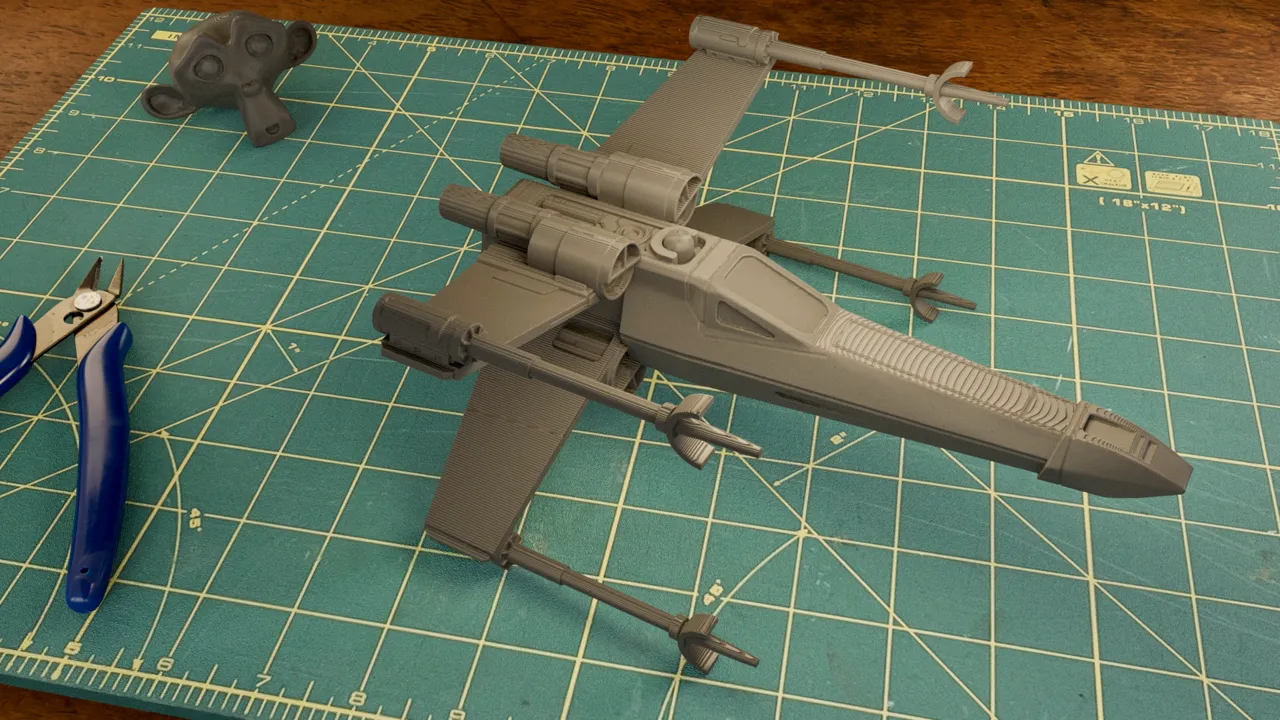 X wing kit card view 4