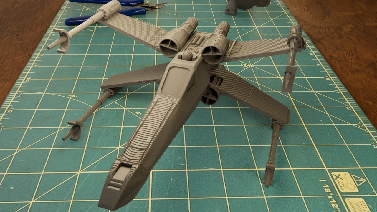 X wing kit card view 3