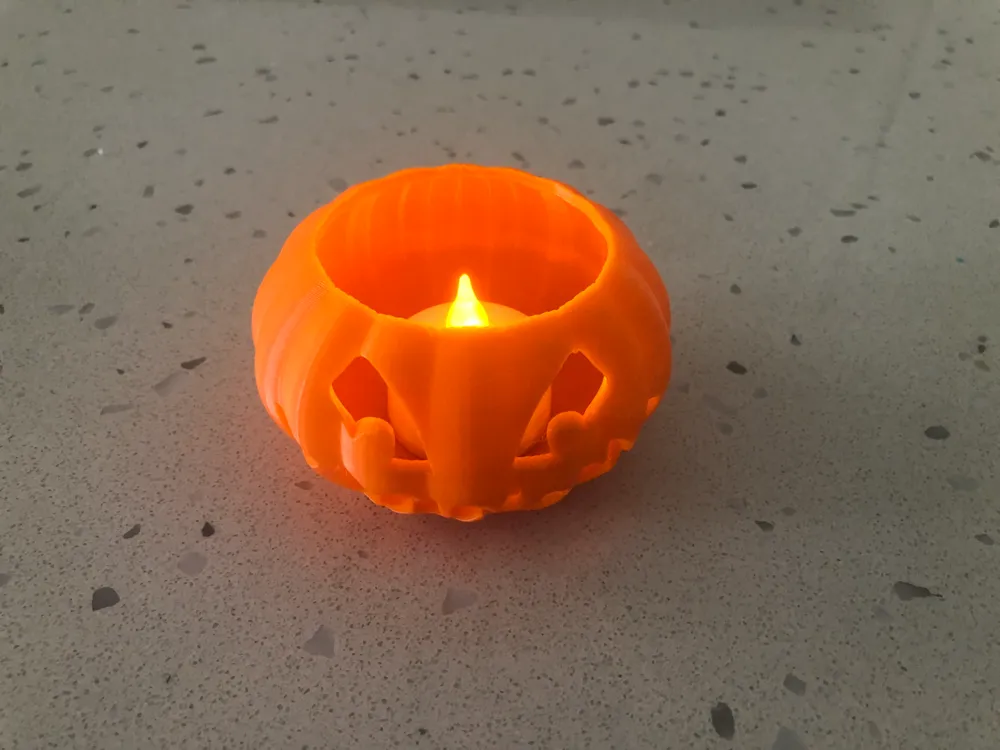 Flexible Jack O' Lantern Vine Monster (AMS optional) by JAD19 MakerWorld