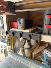 Supports batterie Makita 18V avec verrouillage (lot de 1 à 4) — photo 3