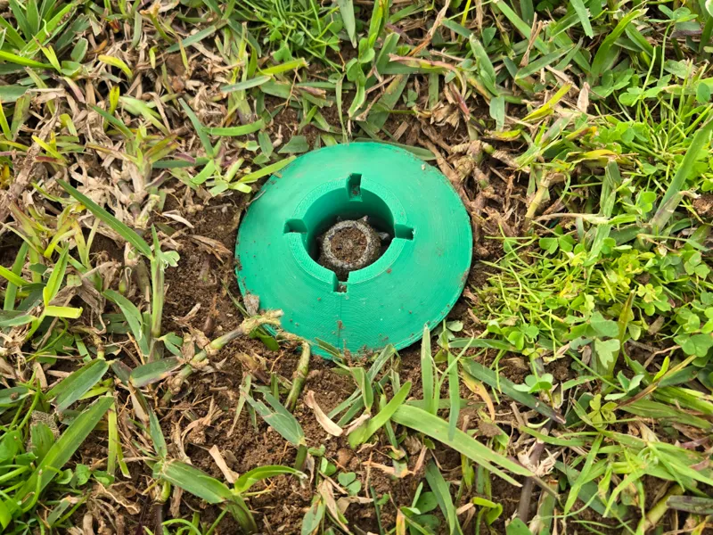 Protector difusor / aspersor para jardín
