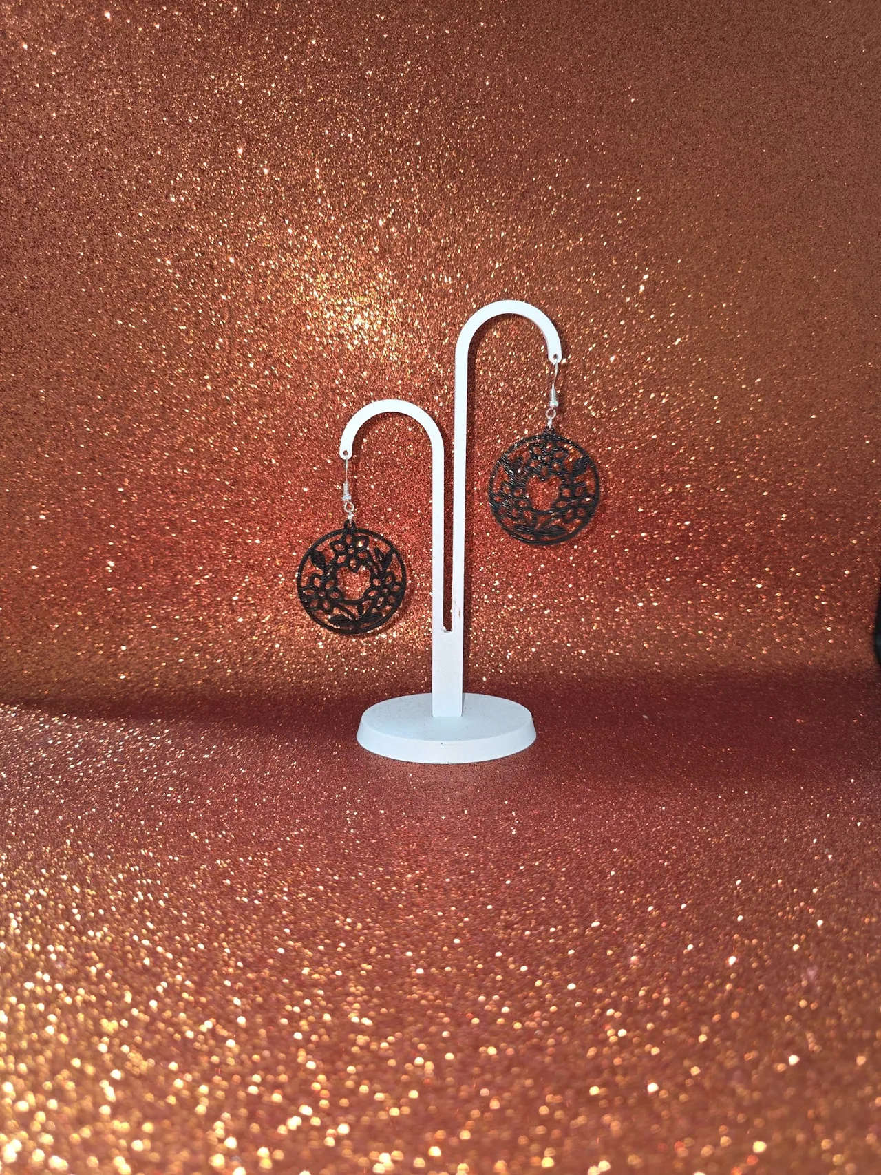 A circle of flowers earrings view 3