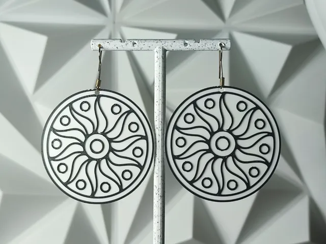Aretes Sol de Medianoche