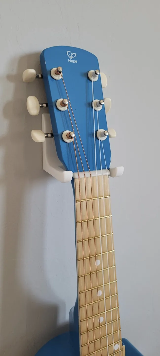 Kid Guitar Holder