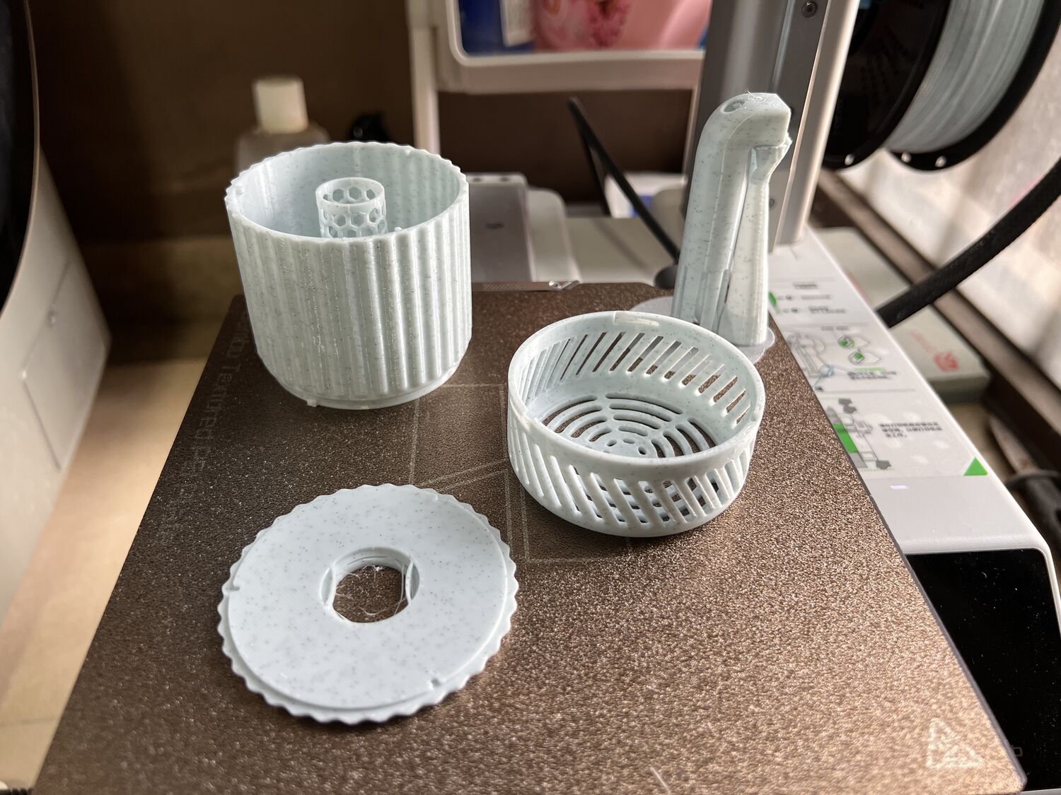 Miniatura 1 do modelo 3D Mini Filter 极简小缸水妖精过滤器 | 拼色设计 | 打印即用 (免滤材)