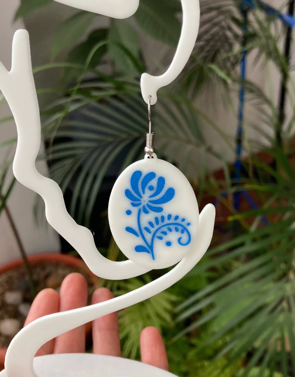 Earrings/pendants with floral ornament (Gzhel) view 2