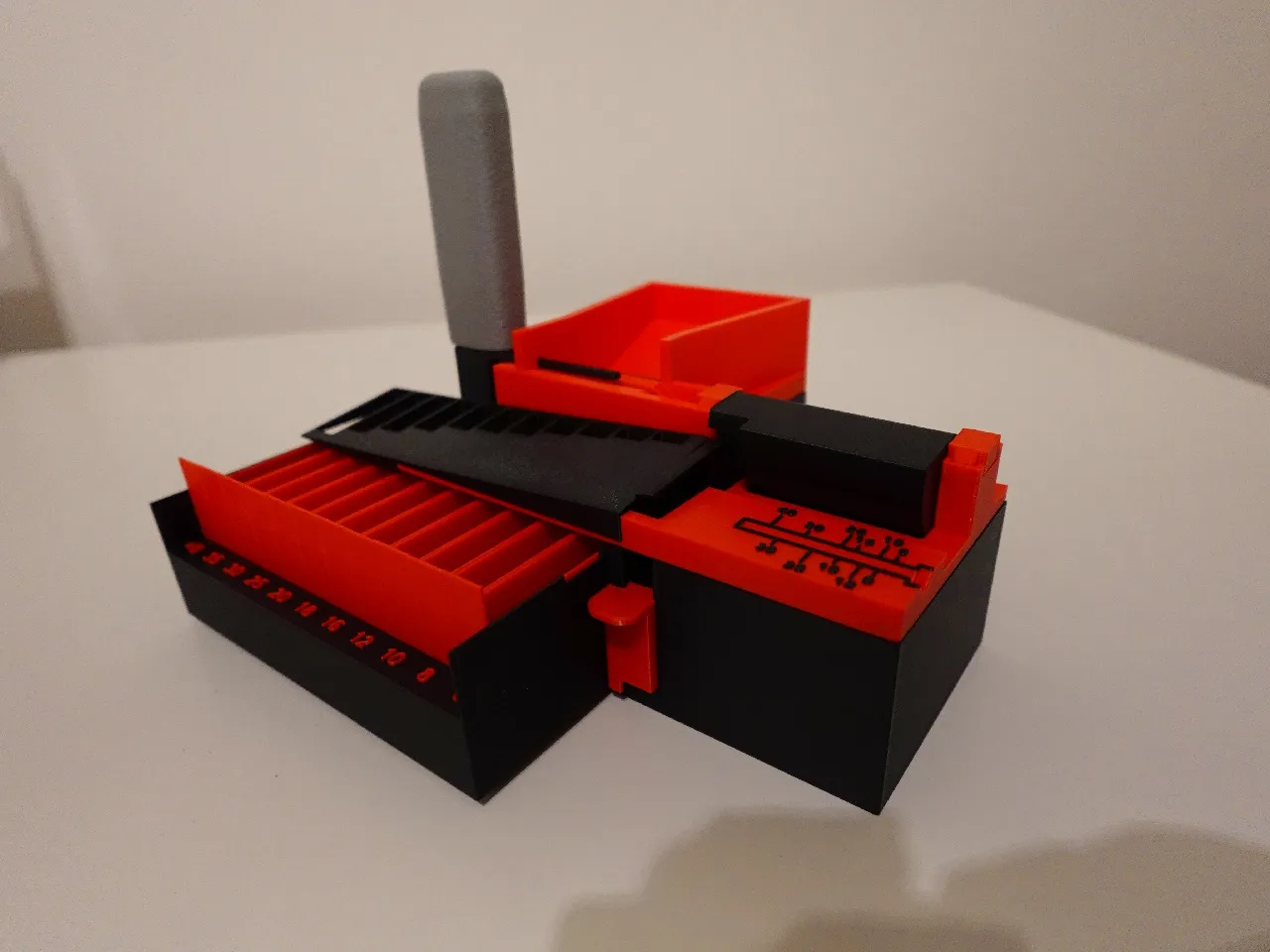 Mechanical M3 Bolt/Screw Sorting Device view 3