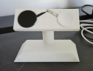 Galaxy and Apple watch charger