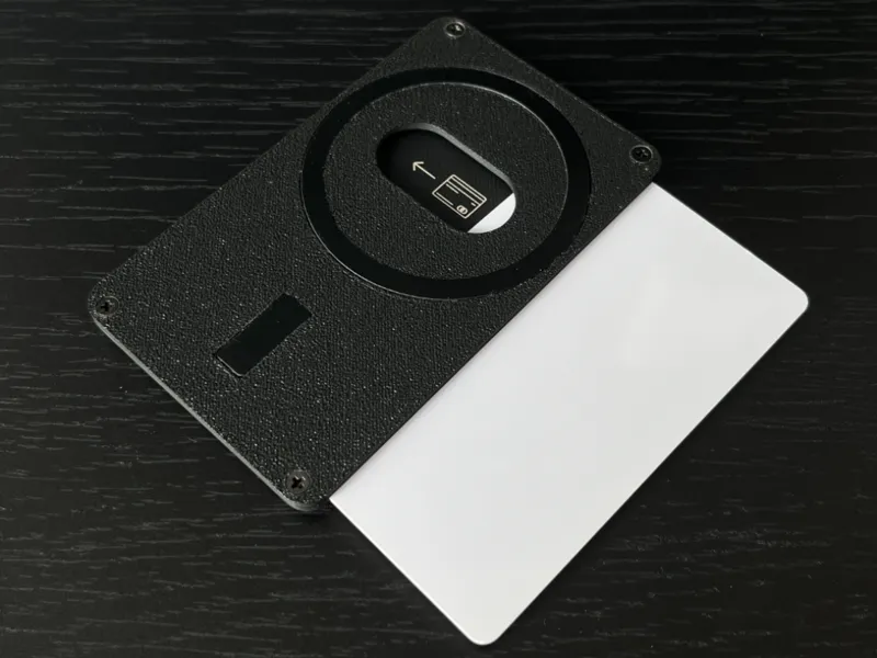MagSafe Wallet Template (Single Card)