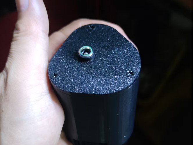 威克士12V取电座（6.3C型插脚转DC输出）