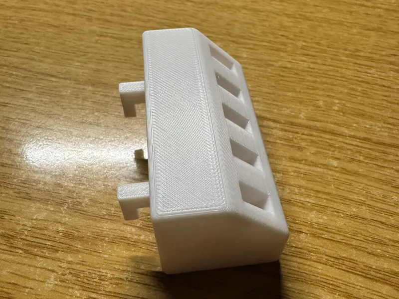 Skadis Usb Holder