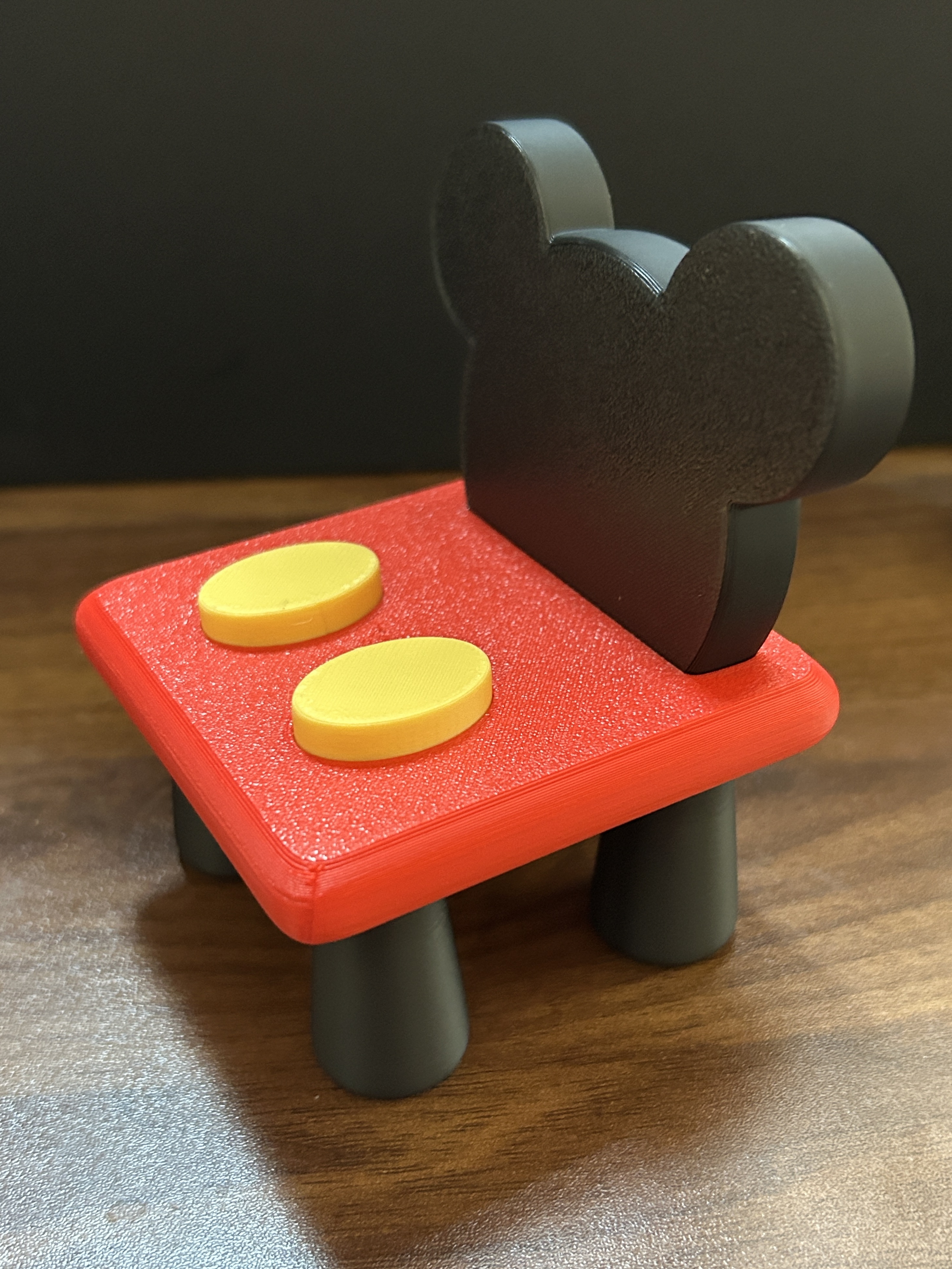 Miniatura 2 do modelo 3D 米奇椅子手机支架iPad支架
