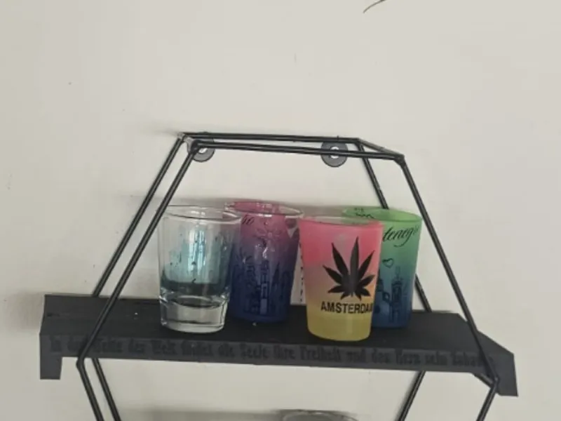 Shot Tablar