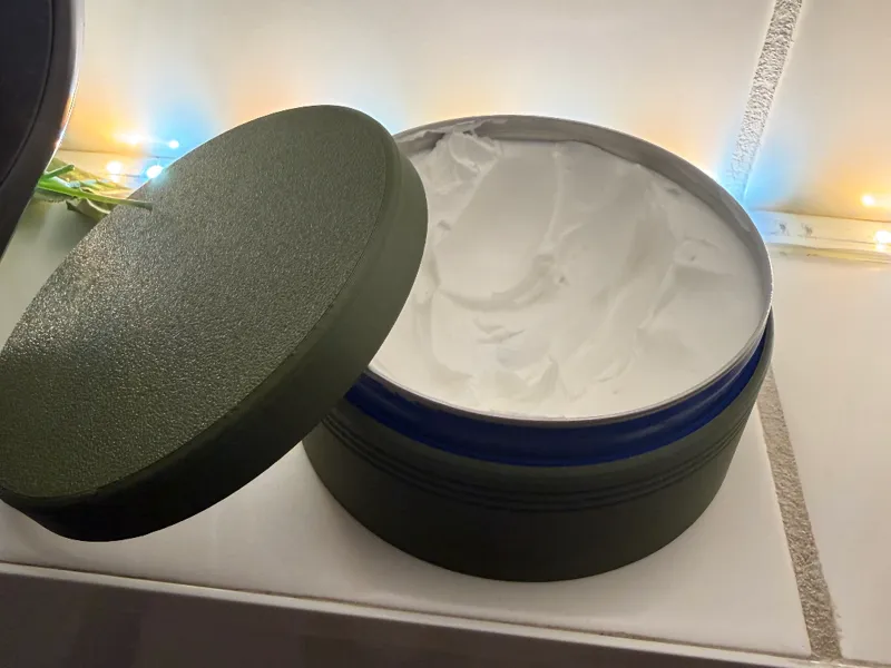 EVA Bath – Soft Shell | Hülle für Nivea-Dose