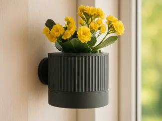Wallmounted pot for plants - Version 2