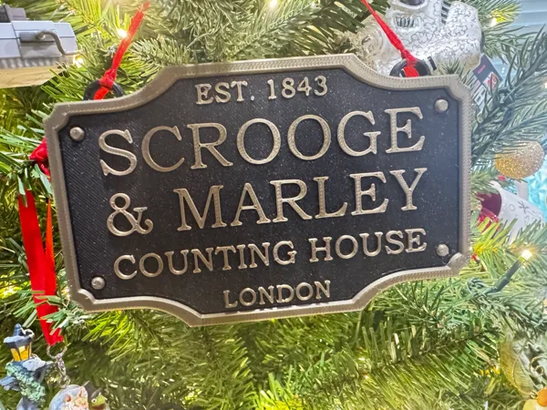 Ornement Scrooge et Marley - Un chant de Noël