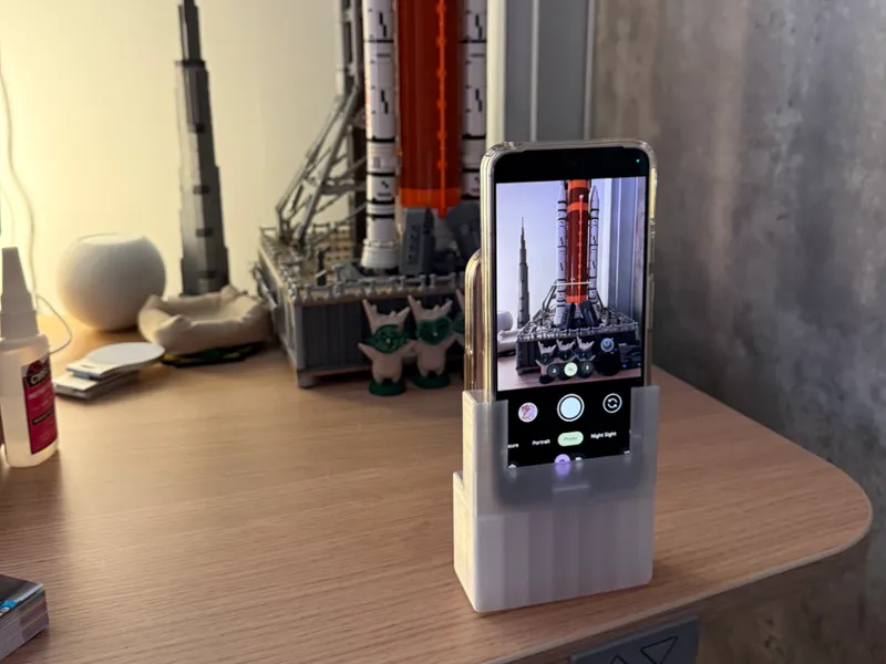 Pro Selfie + Phone Stand