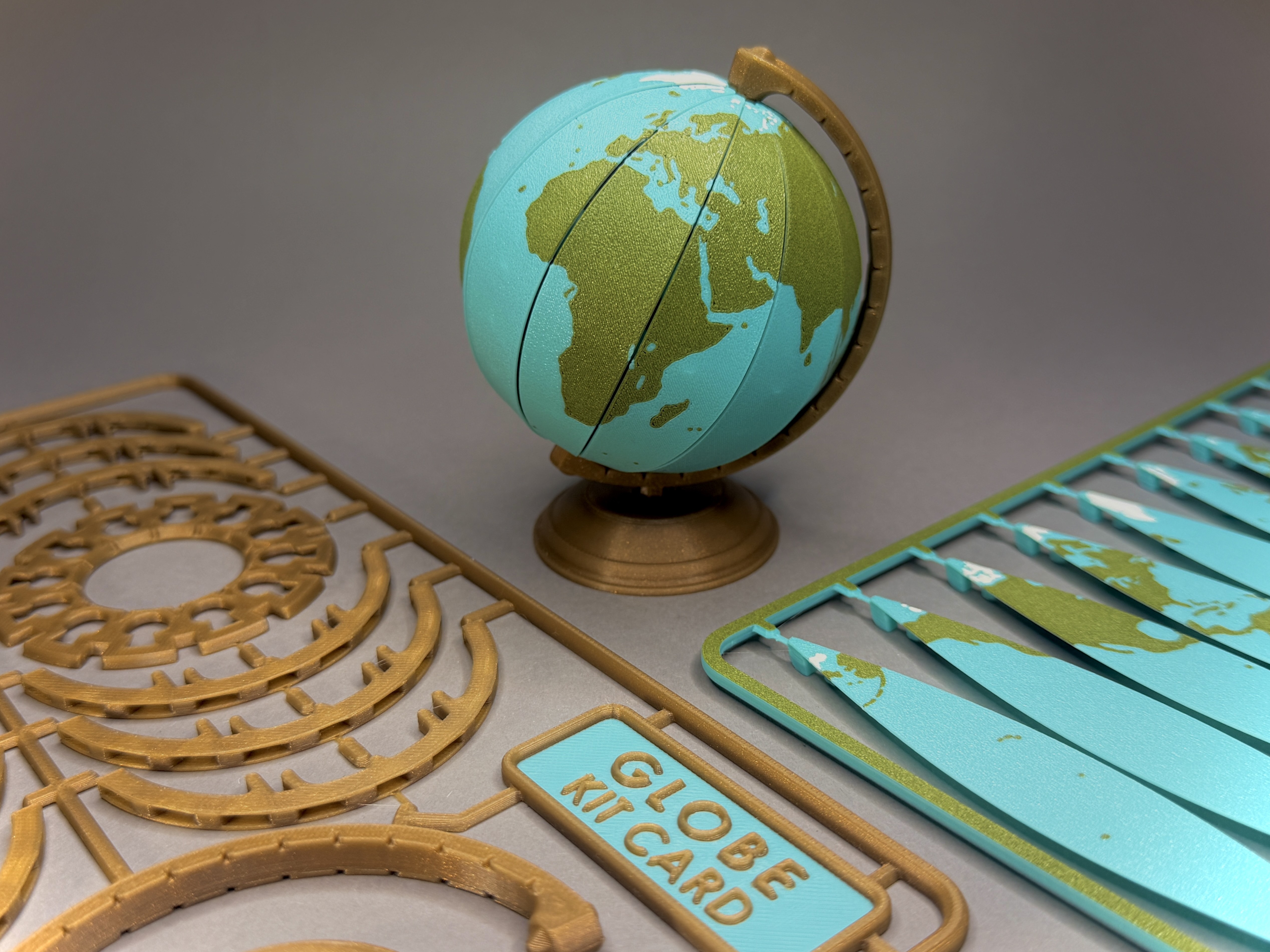 Globe Kit Card - 1