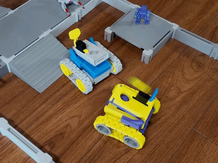 CyberBrick Mini T (Remote-Controlled Mini Tank) view 2