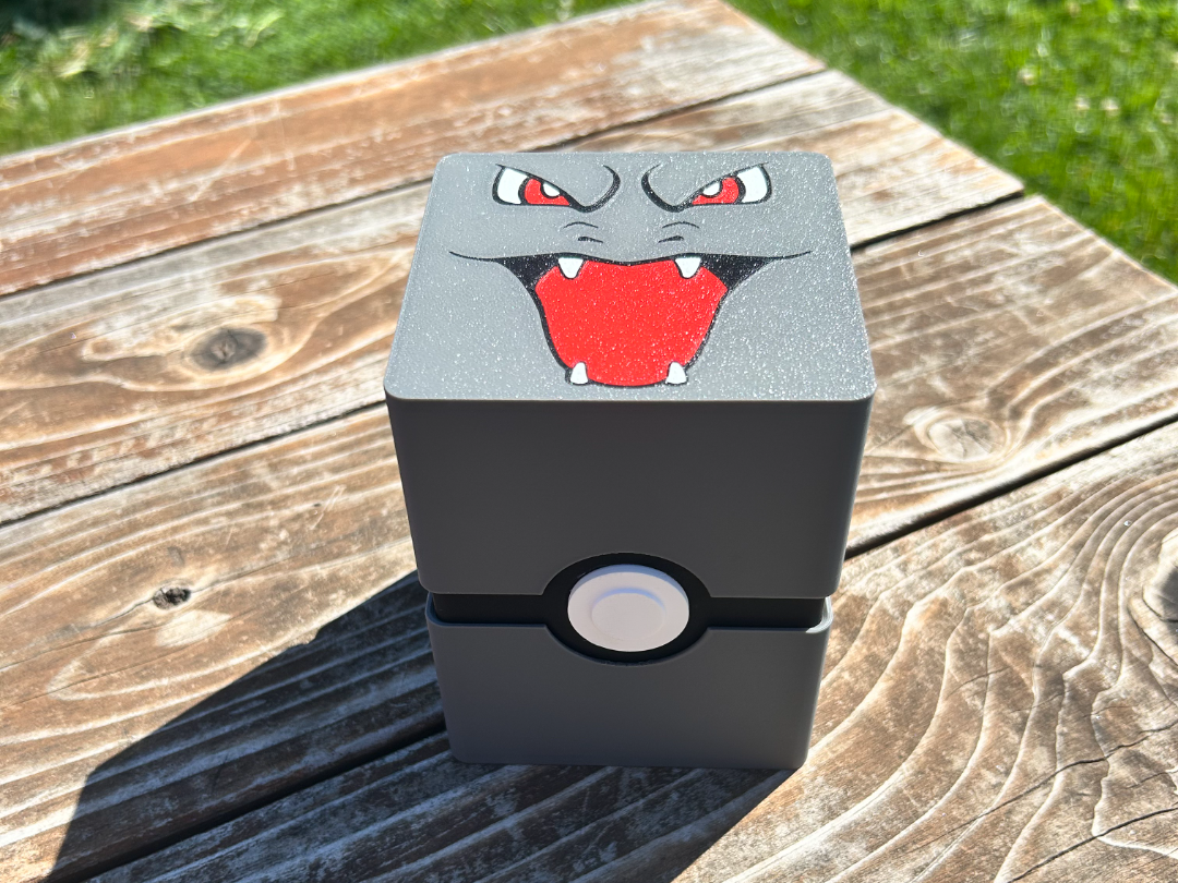 Shiny Charizard - Pokemon Character Deck Box