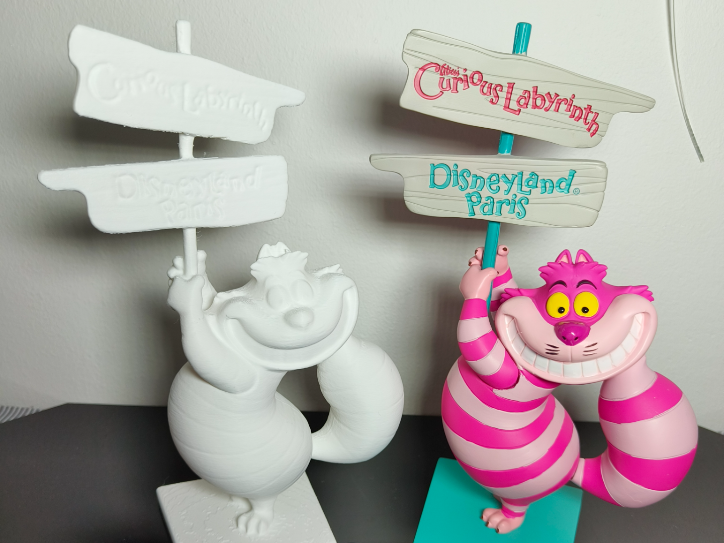 Curious labyrinth Disneyland paris scanned statue