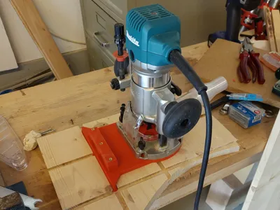 Matchfit dovetail track template for Makita RT0700