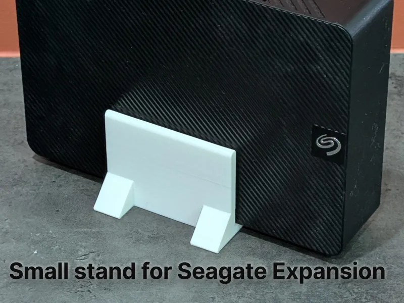 Small stand for Seagate Expansion