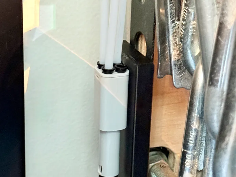 Boltless / Keyhole Slot Shelves PTFE 4-in-1 Mount