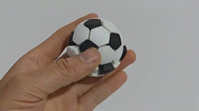 Telescopic fidget football