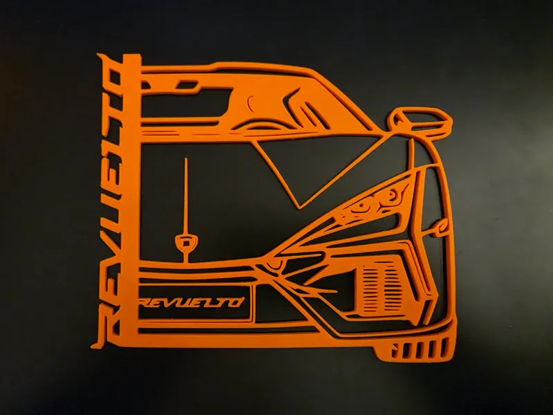 Revuelto Deco Wall