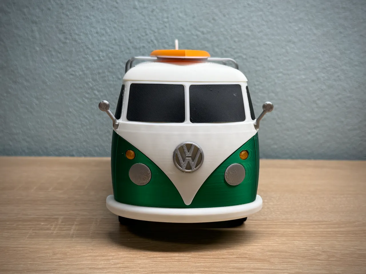 VW T1 Samba Bulli view 3