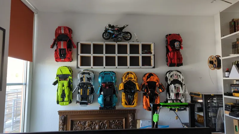 Mould King P1 Wall Mount