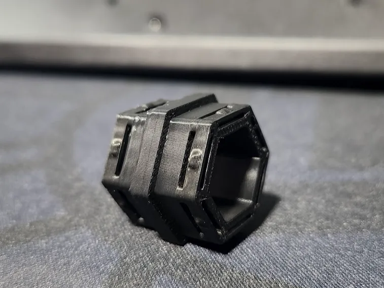Honeycomb Storage wall removable coupler insert