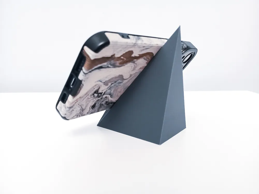 Pyramid Minimalistic Phone Stand - Free 3D Print Model - MakerWorld