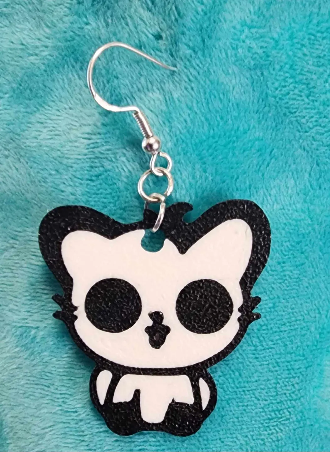 Cat earrings view 4