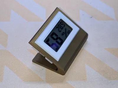 Simple Thermometer / Hygrometer Stand - 30 Degrees