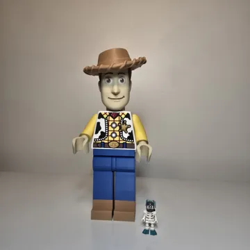 Clip o pieza de sujeción: Brick Woody Toy Story 500% — vista de referencia 5