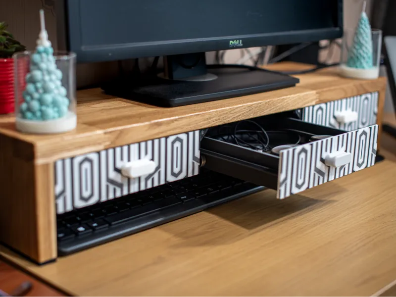 Desk drawers v2