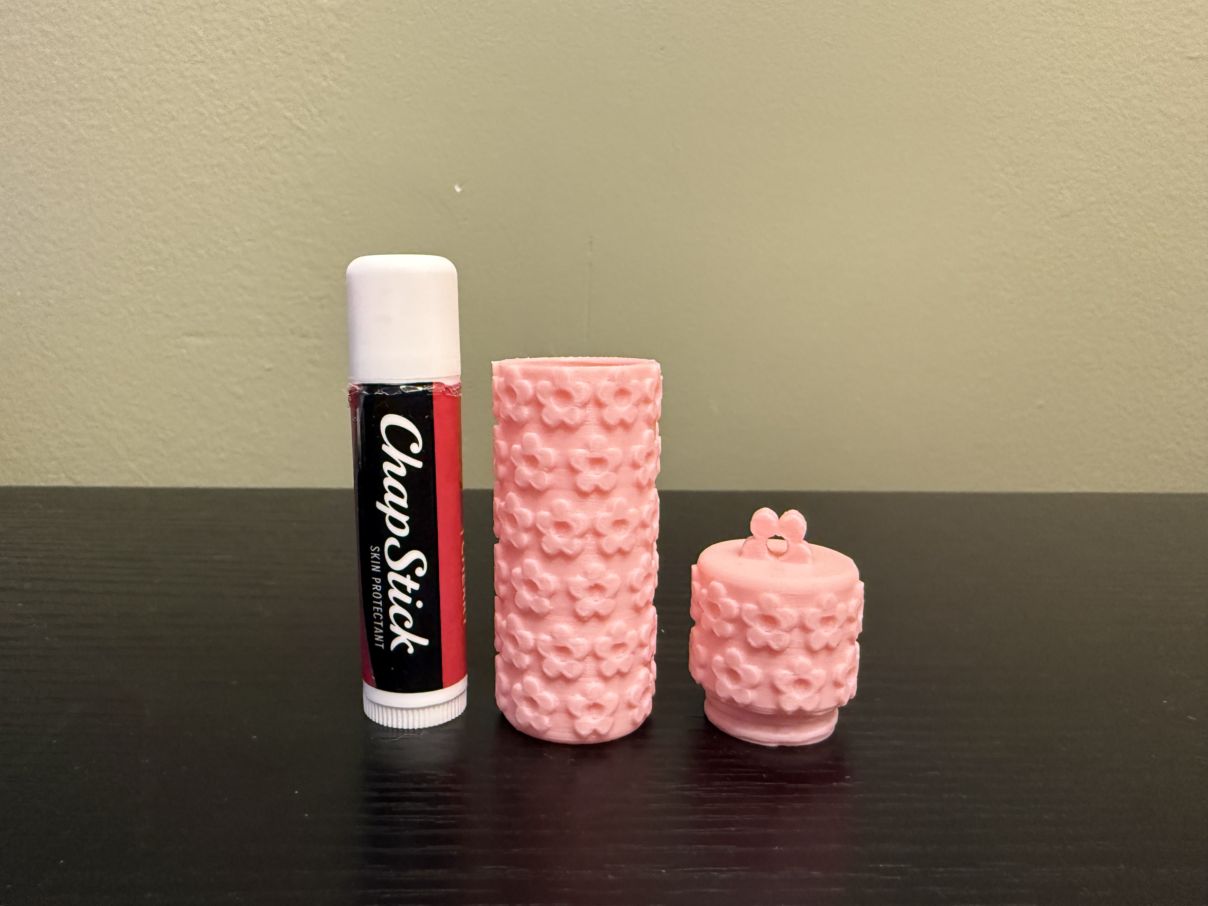 Miniatura 3 do modelo 3D Porta Batom Balm Florzinhas dia das mães