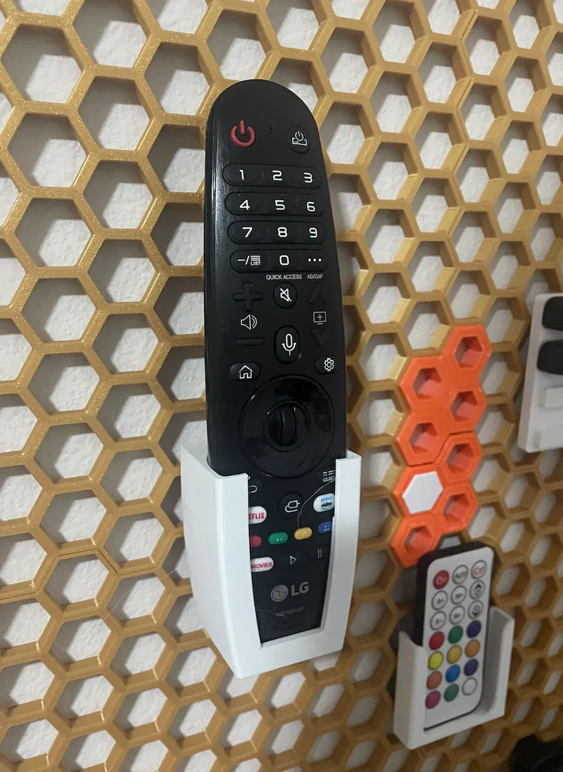 LG Magic Remote holder with Honeycomb mount
