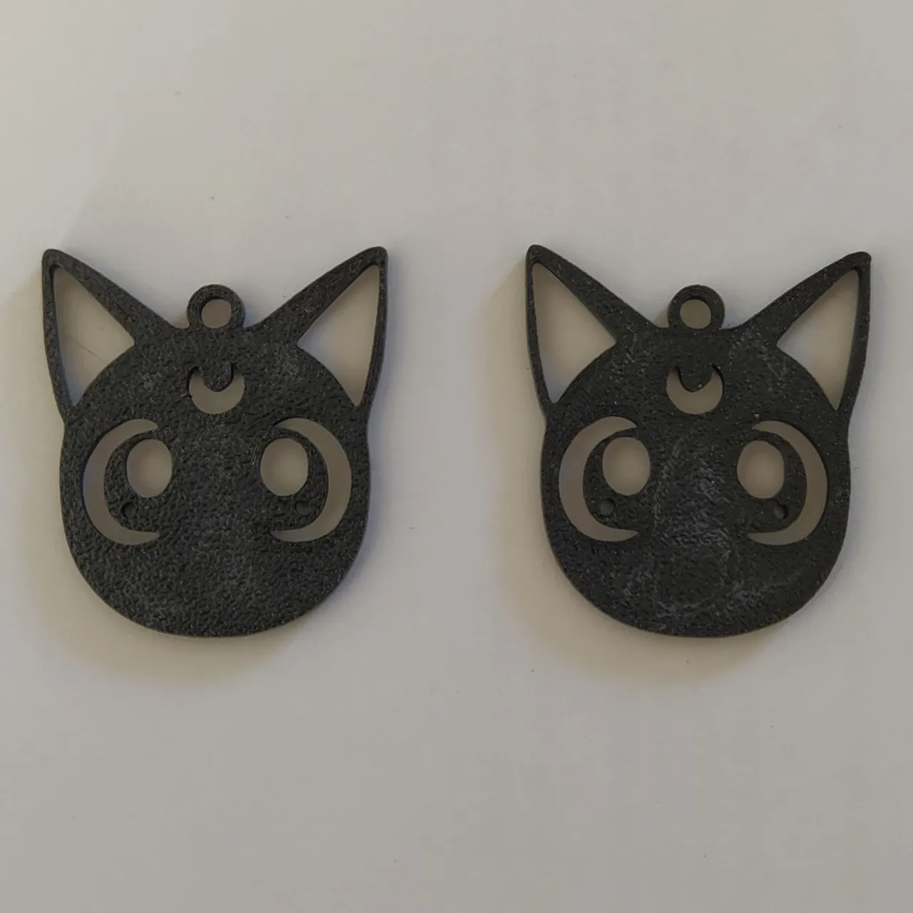Earring cat Moon Sailor moon face view 3