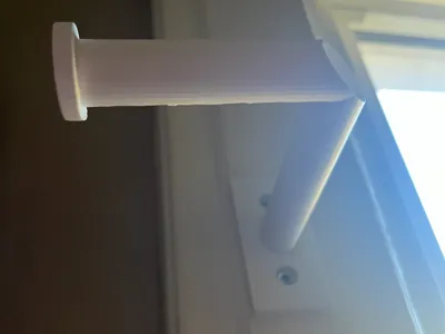 Simple wall mount spool holder