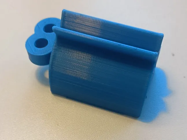 tootpaste squeezer