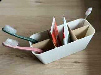 Elegant toothbrush holder